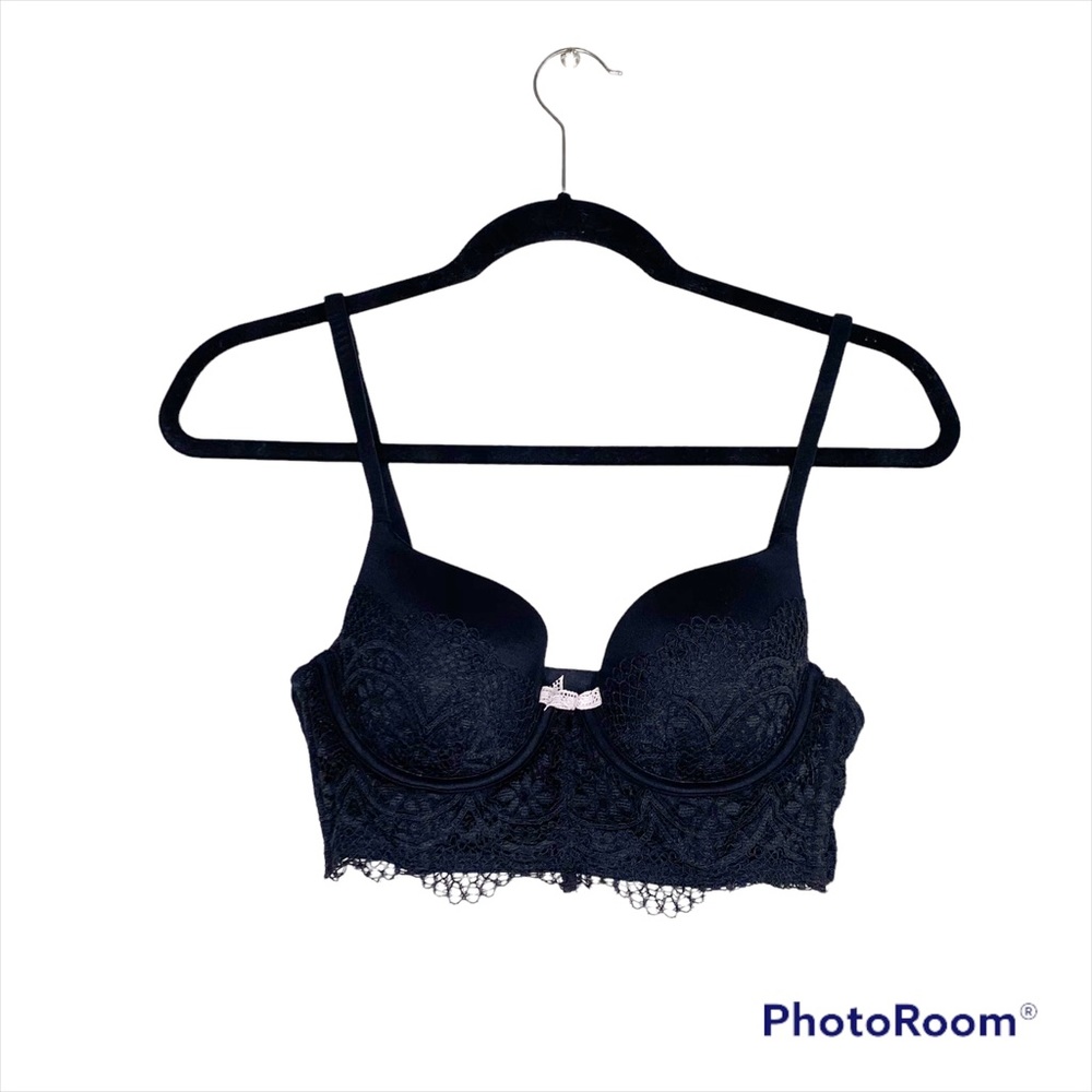 Victoria’s Secret Body By Victoria Lined Demi Lace Black Bra Size 32C